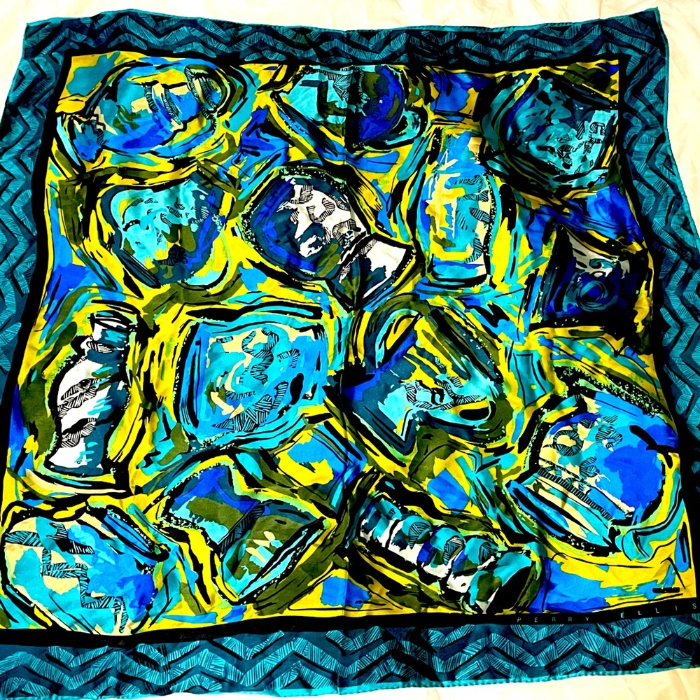 Perry Ellis, Rare 1980s designer silk scarf 30x30
